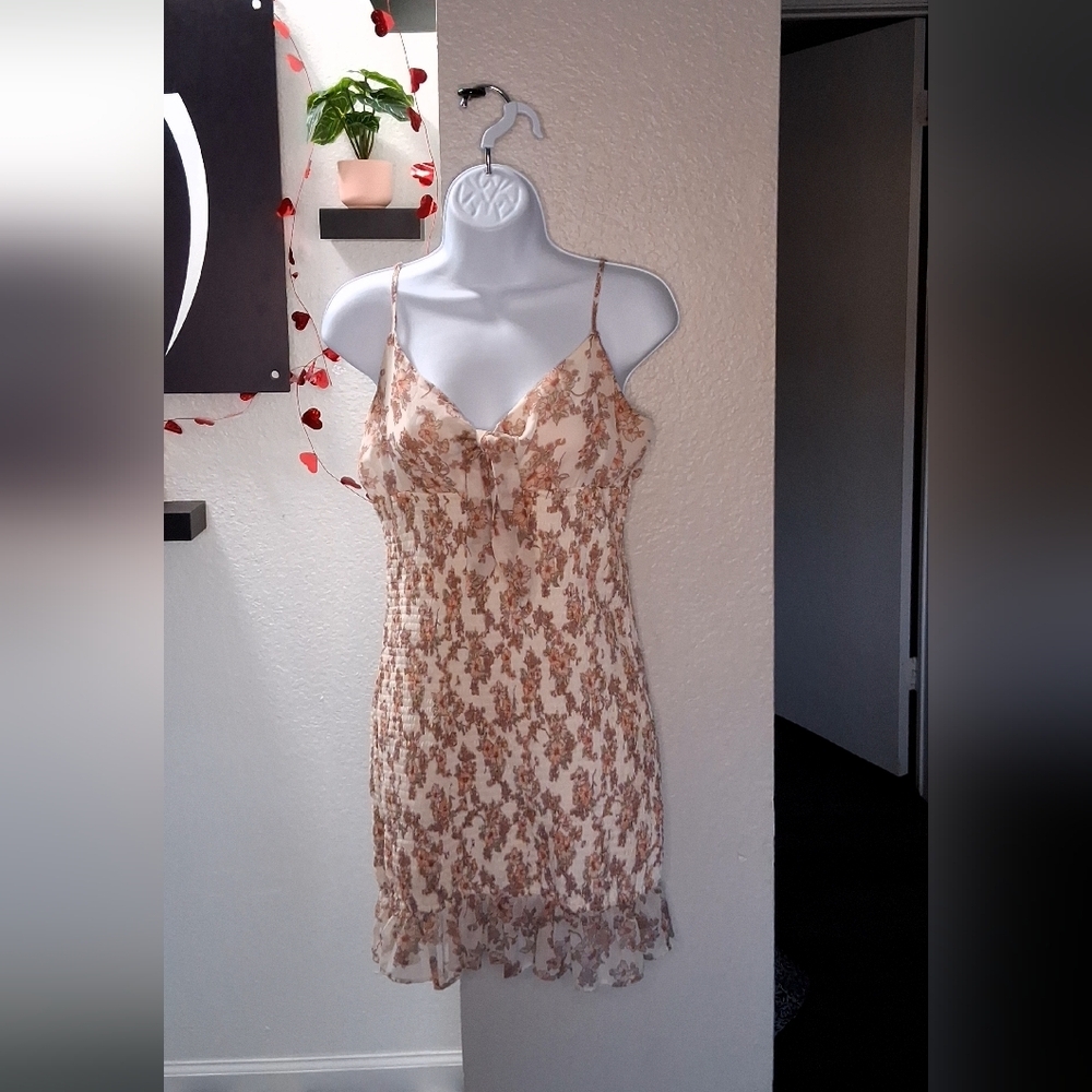 Floral Tie-Front Mini Dress - Picture 11 of 16